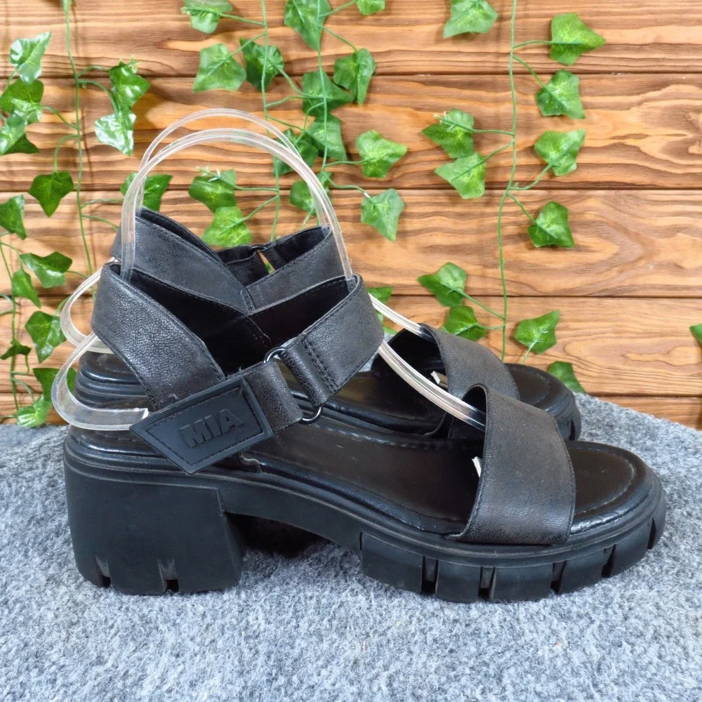 MIA Jaci Women Platform Lug Sole Sandals Size 7.5 Fashion Black Manmade
